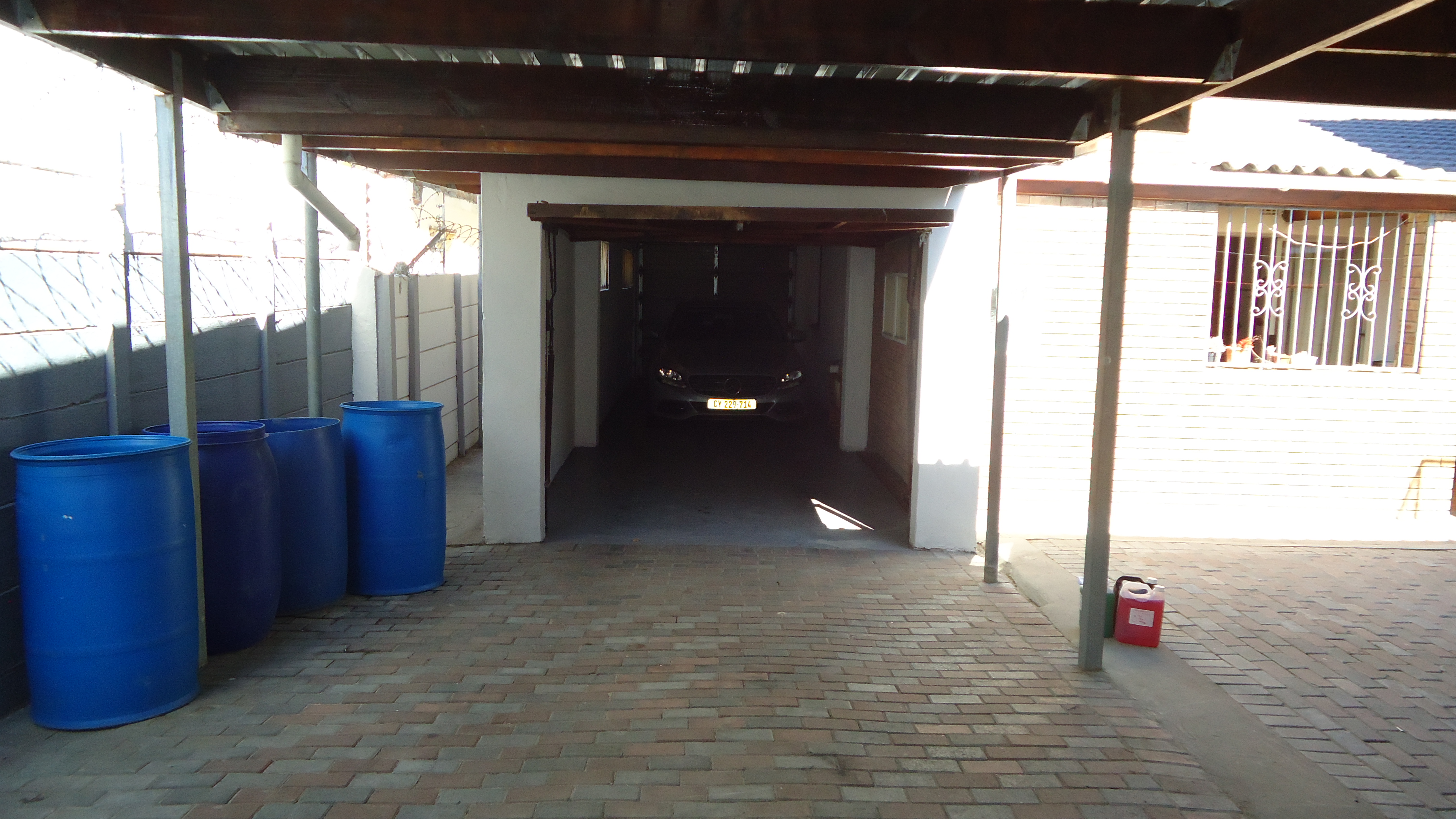 5 Bedroom Property for Sale in Glenlilly Western Cape